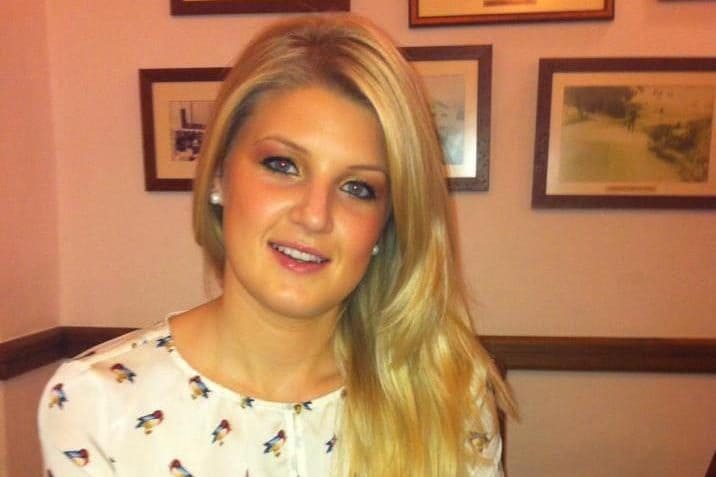 "Papà ha ucciso la mamma": bimbo di 11 anni chiama la nonna dopo l'assassinio della madre