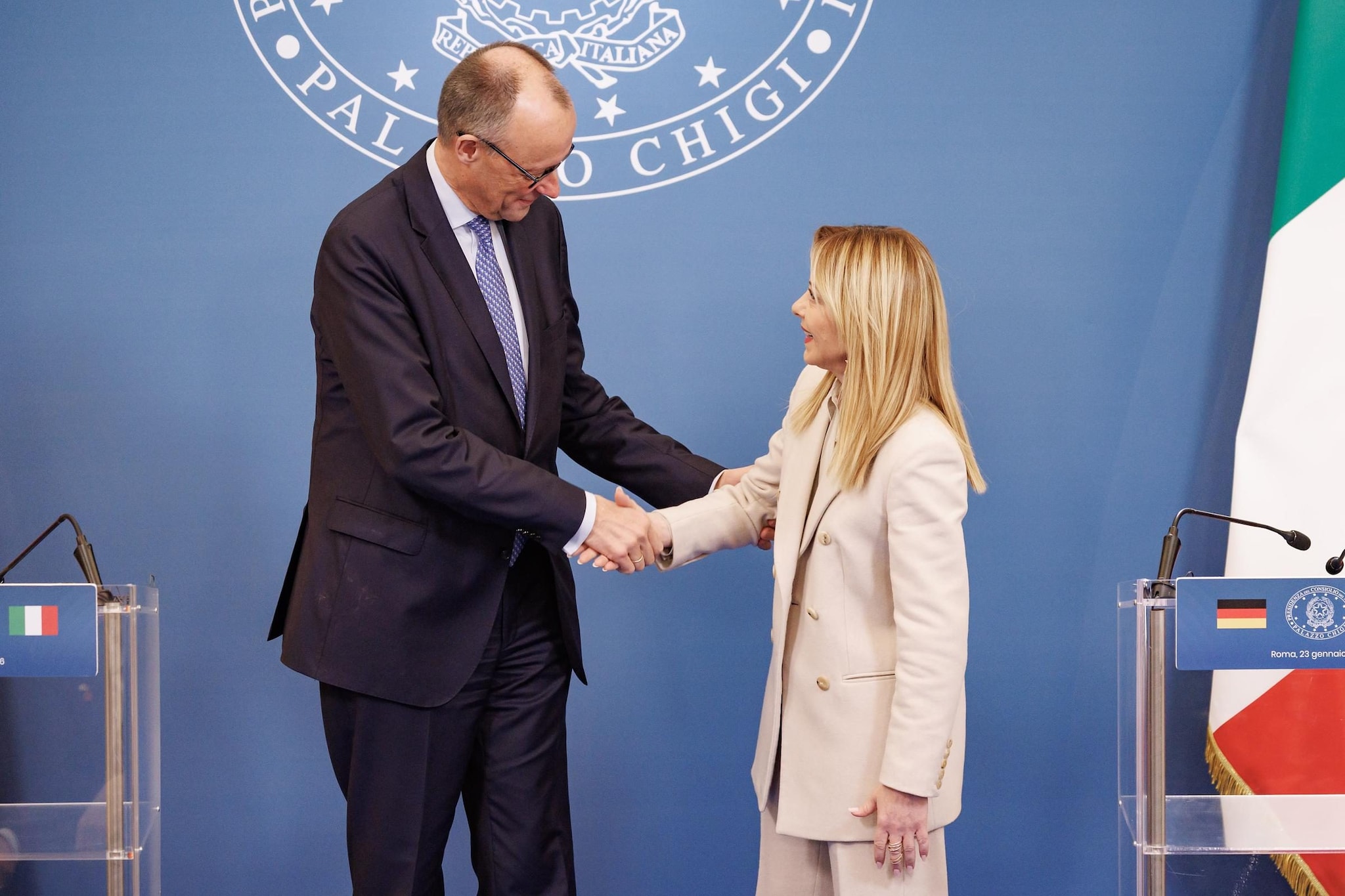 Il piano di Italia e Germania per cambiare l'Europa: cos'è la cooperazione rafforzata e perché la chiedono tutti