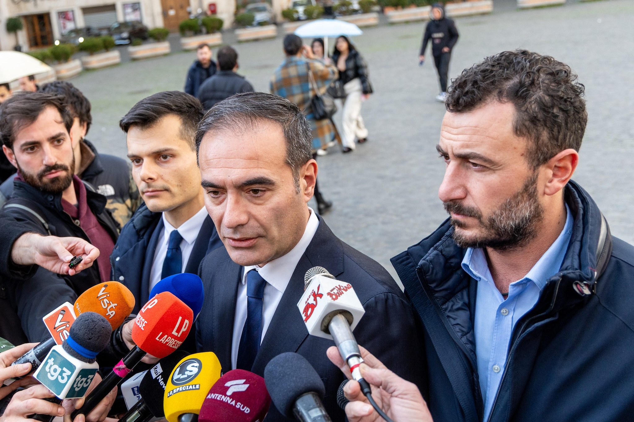 Sondaggi politici, Futuro Nazionale di Vannacci parte con il 2,9%, mentre la Lega risente della rottura