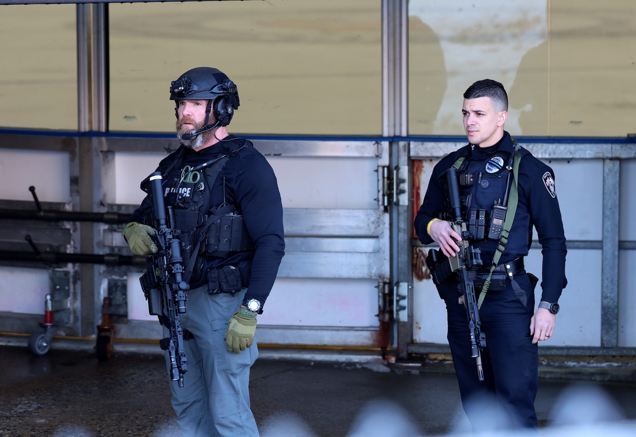 USA, uomo stermina la famiglia durante una partita di hockey su ghiaccio poi si suicida