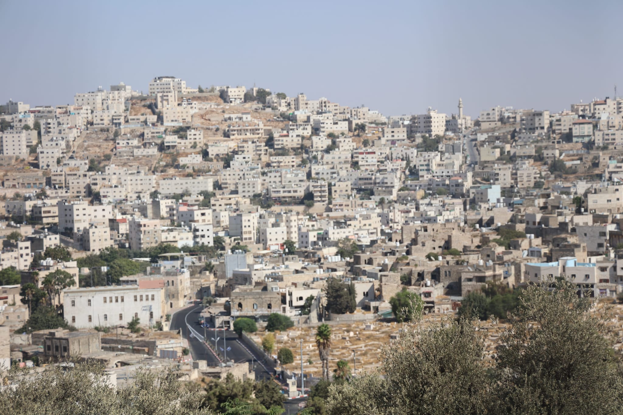 Veduta di Hebron, la più grande città palestinese in Cisgiordania, con oltre 800 mila abitanti