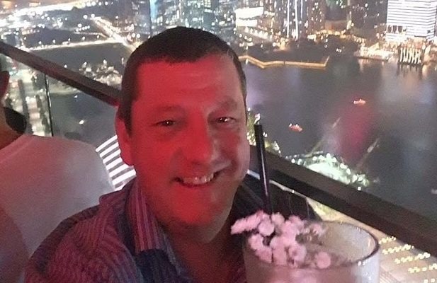 Chi era il turista ucciso in strada con un colpo di karate in Thailandia: arrestato l'aggressore, è un 29enne