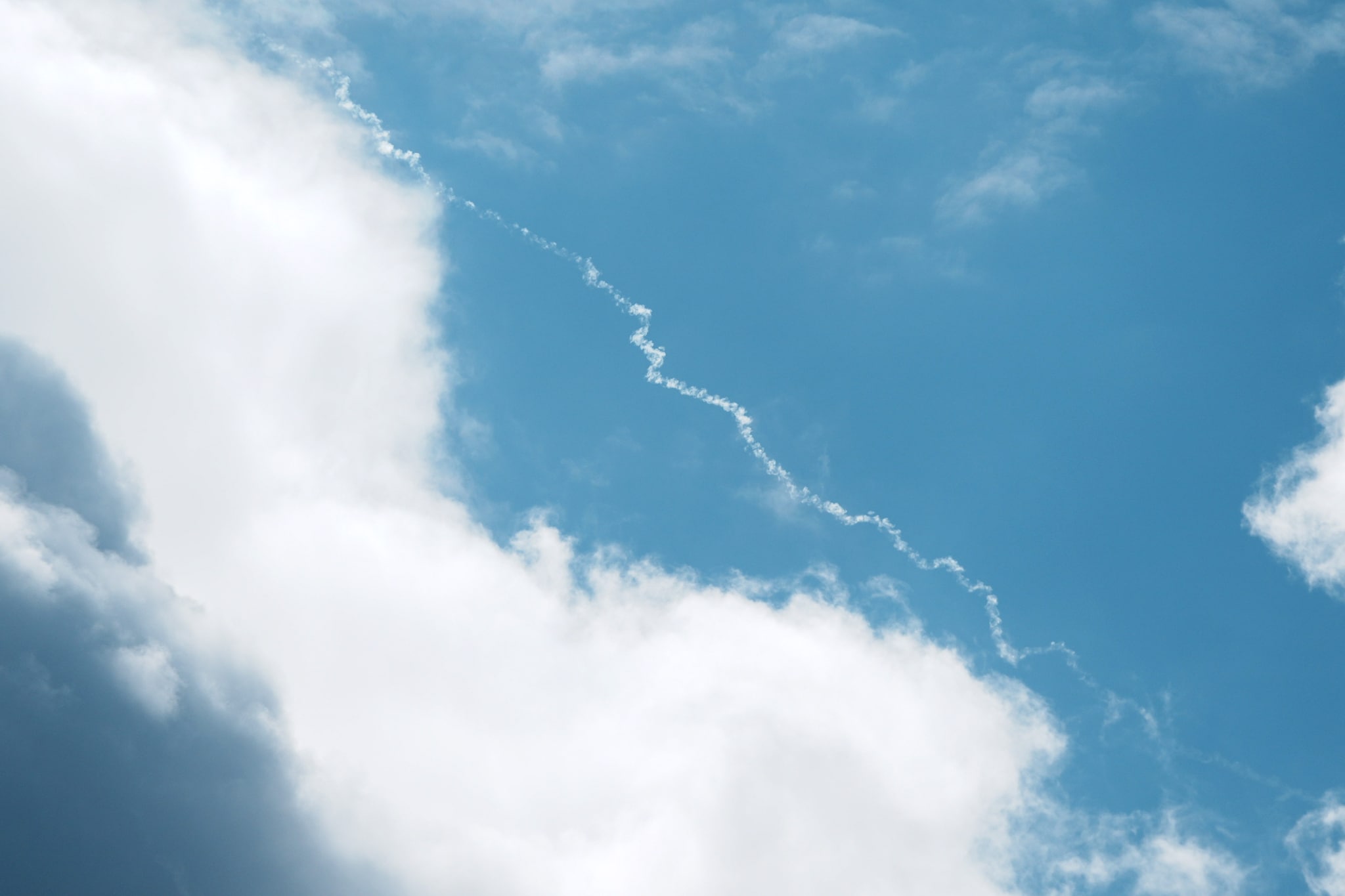 Attacco in Iran, Cisgiordania e Gaza isolate: "Abbiamo paura di rimanere bloccati, senza benzina o cibo"