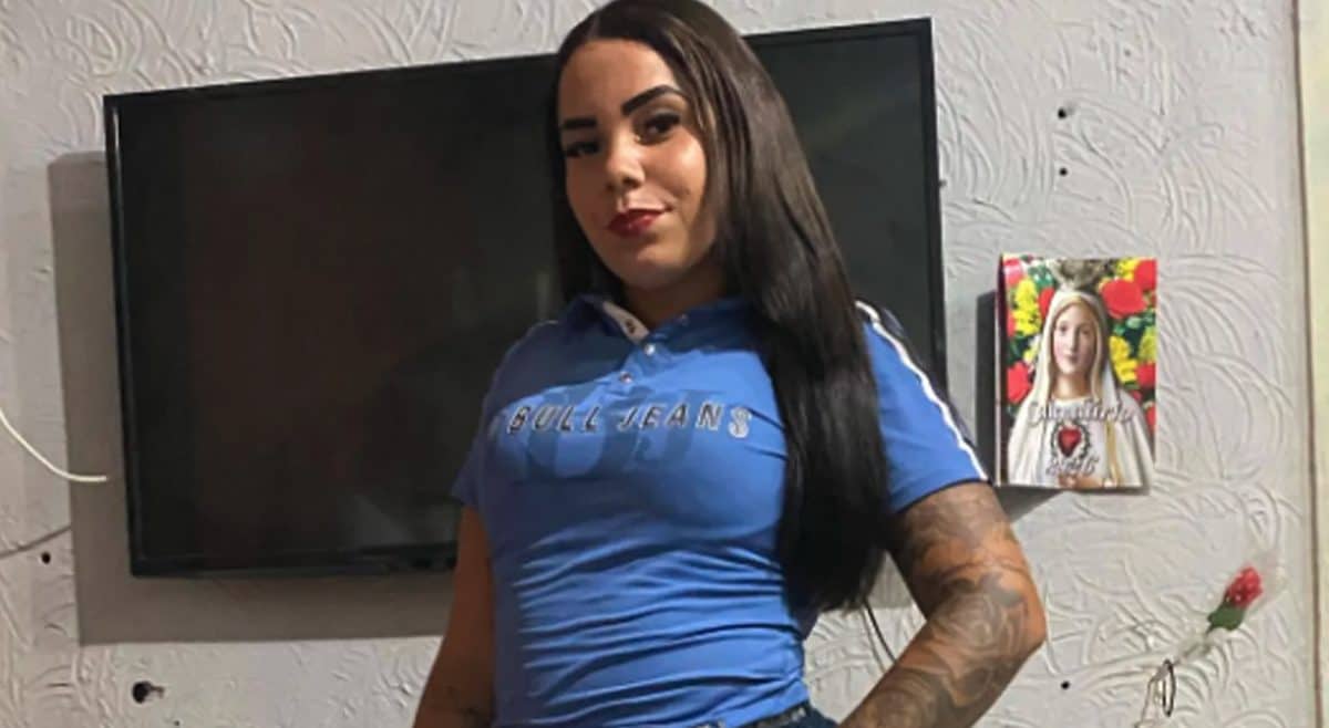 Influencer di 18 anni uccisa a coltellate dall'ex del suo fidanzato durante una festa in Brasile