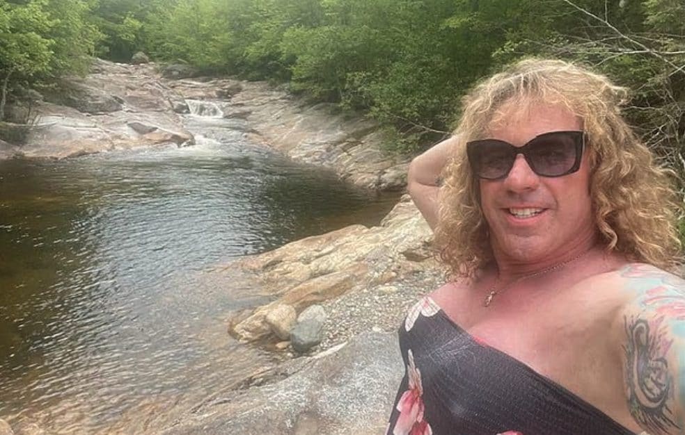 USA, uomo stermina la famiglia durante una partita di hockey poi si suicida: si faceva chiamare Roberta Esposito