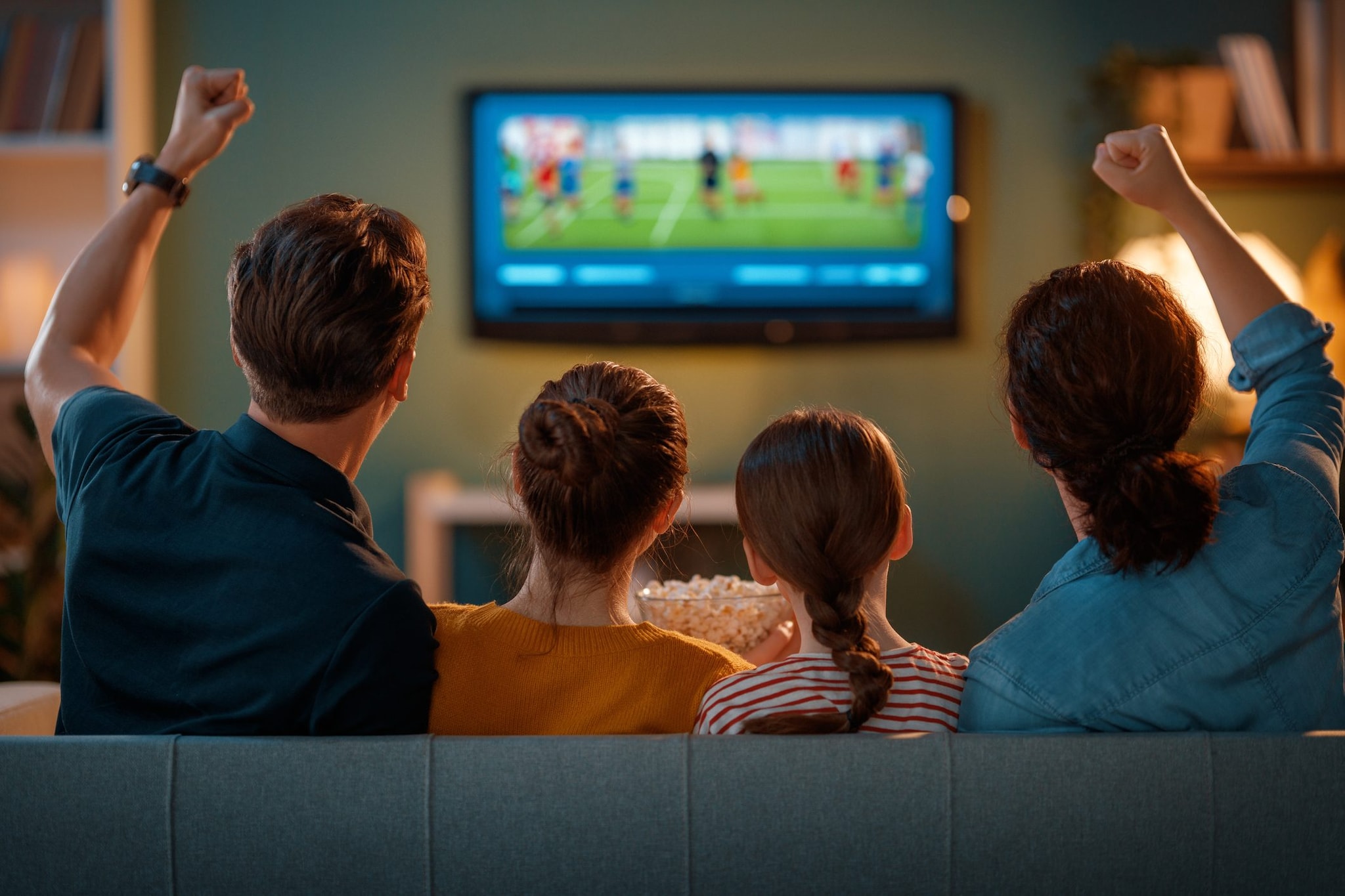 Il 70% degli italiani si gode lo sport in diretta tv, è sul “piccolo schermo” che si vivono le grandi emozioni