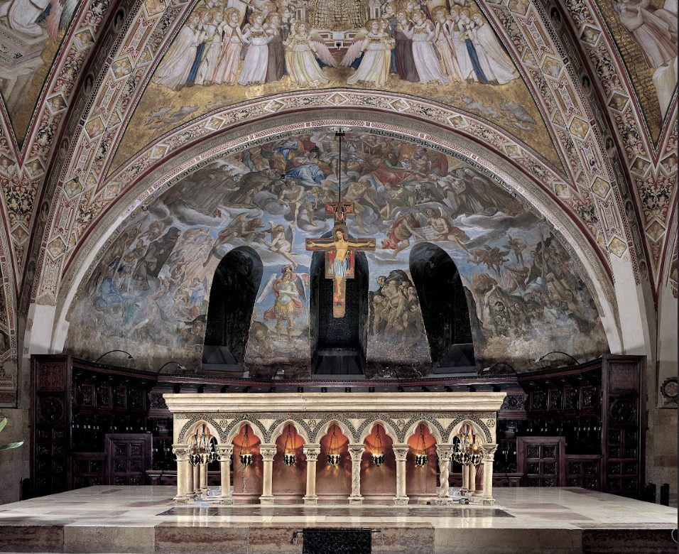 L’altare maggiore della chiesa inferiore della Basilica di San Francesco in Assisi, è dove verranno collocate le spoglie mortali di san Francesco dal 22 febbraio al 22 marzo 2026