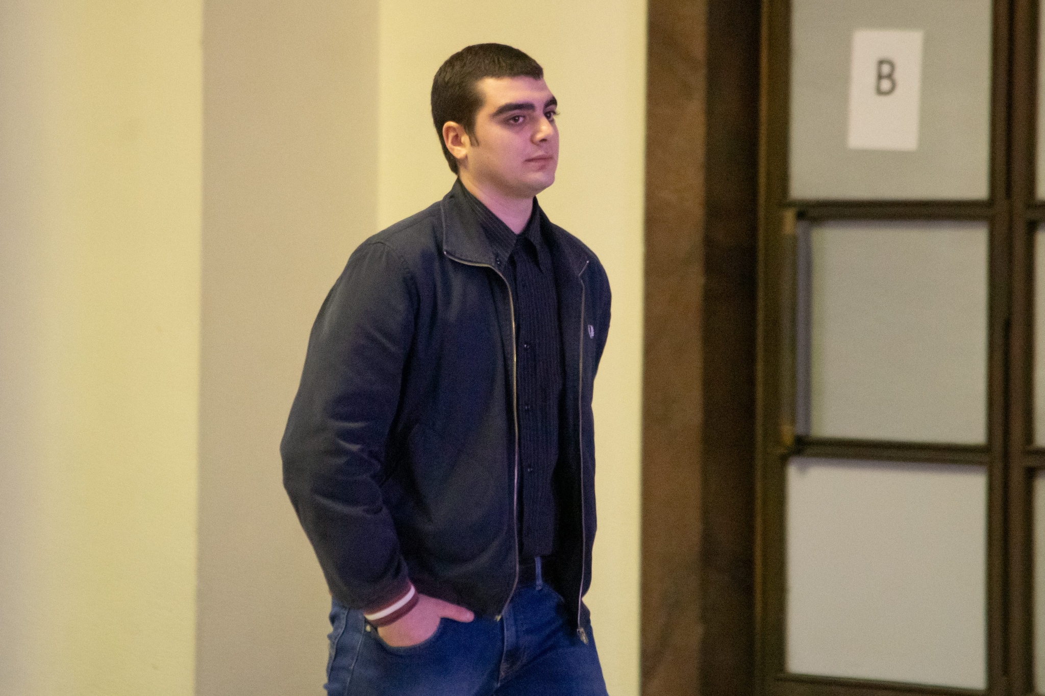 "Picchiò dei neonazisti insieme a Ilaria Salis": Budapest condanna a 7 anni l'italiano Gabriele Marchesi