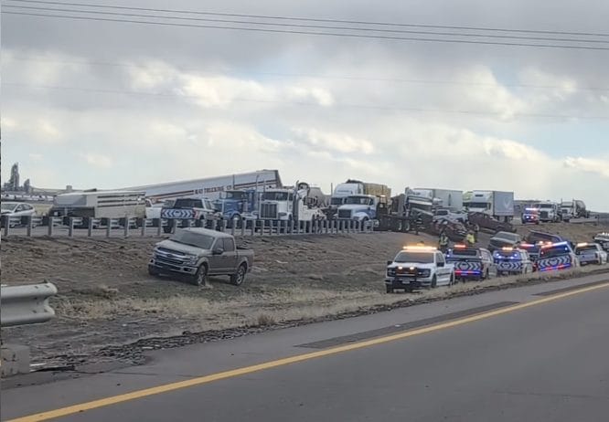 Maxi tamponamento tra 30 veicoli in Colorado: 4 morti e almeno 29 feriti