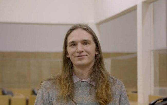 Chi è Maja T., attivista antifascista condannata a 8 anni a Budapest per il caso in cui era coinvolta Salis