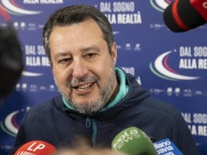 Salvini precetta gli scioperi aerei del 16 febbraio e 7 marzo: “Nessuno stop del traffico alle Olimpiadi”