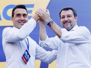 Sondaggi politici, la Lega crolla dopo l’addio di Vannacci: il campo largo si avvicina alla rimonta