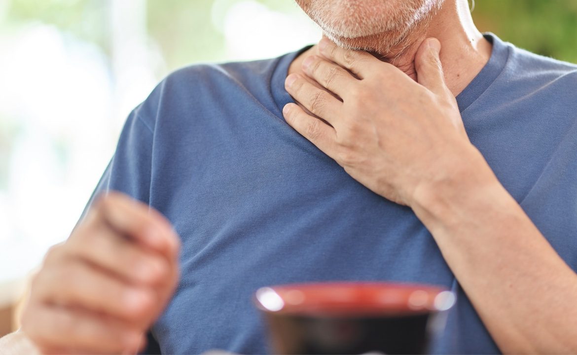 Boccone di trasverso mentre mangia al ristorante, Walter muore soffocato nonostante i soccorsi