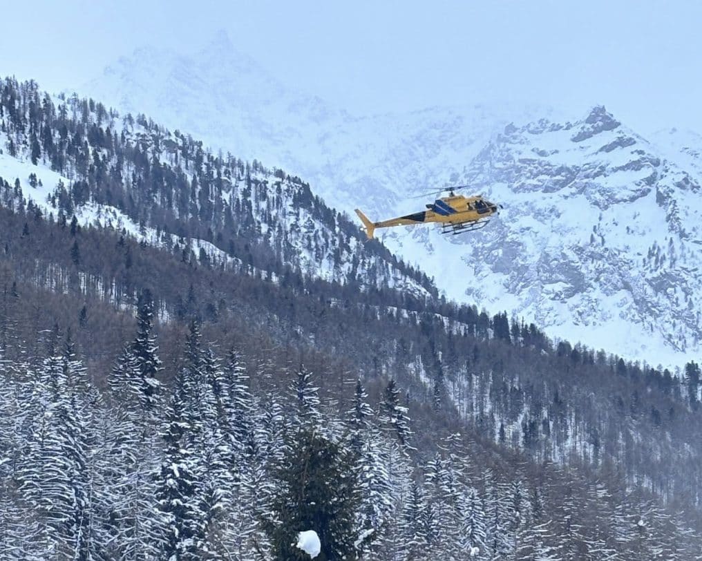Valanga in Val di Rhêmes, oltre 200 persone evacuate in elicottero. Il sindaco: "Operazioni complesse"