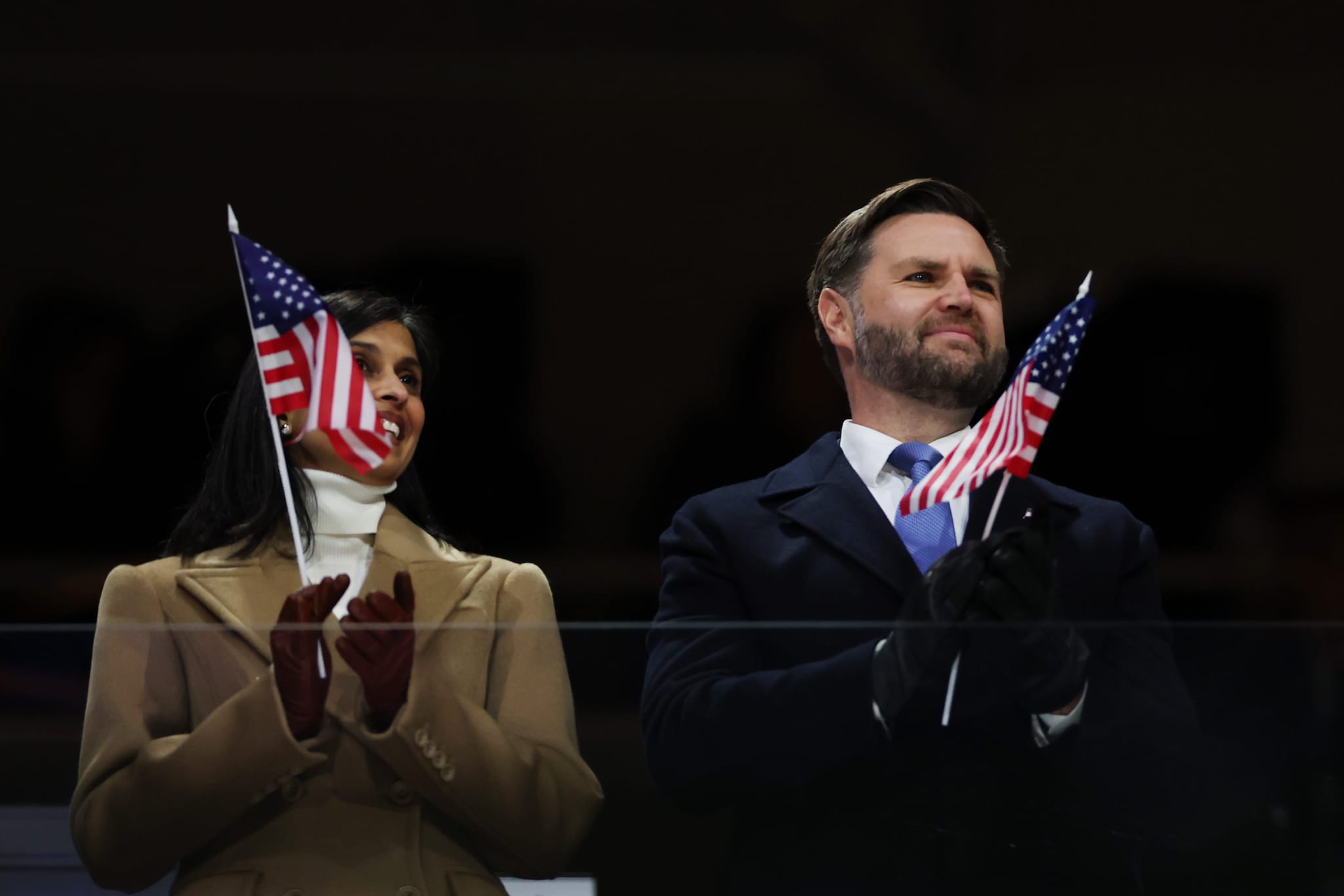 Fischi per JD Vance e Israele durante la cerimonia di apertura delle Olimpiadi invernali, Trump: "Mi sorprende"