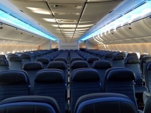 Sale sull’aereo sbagliato: doveva andare in Nicaragua, passeggero si ritrova a 13000km di distanza