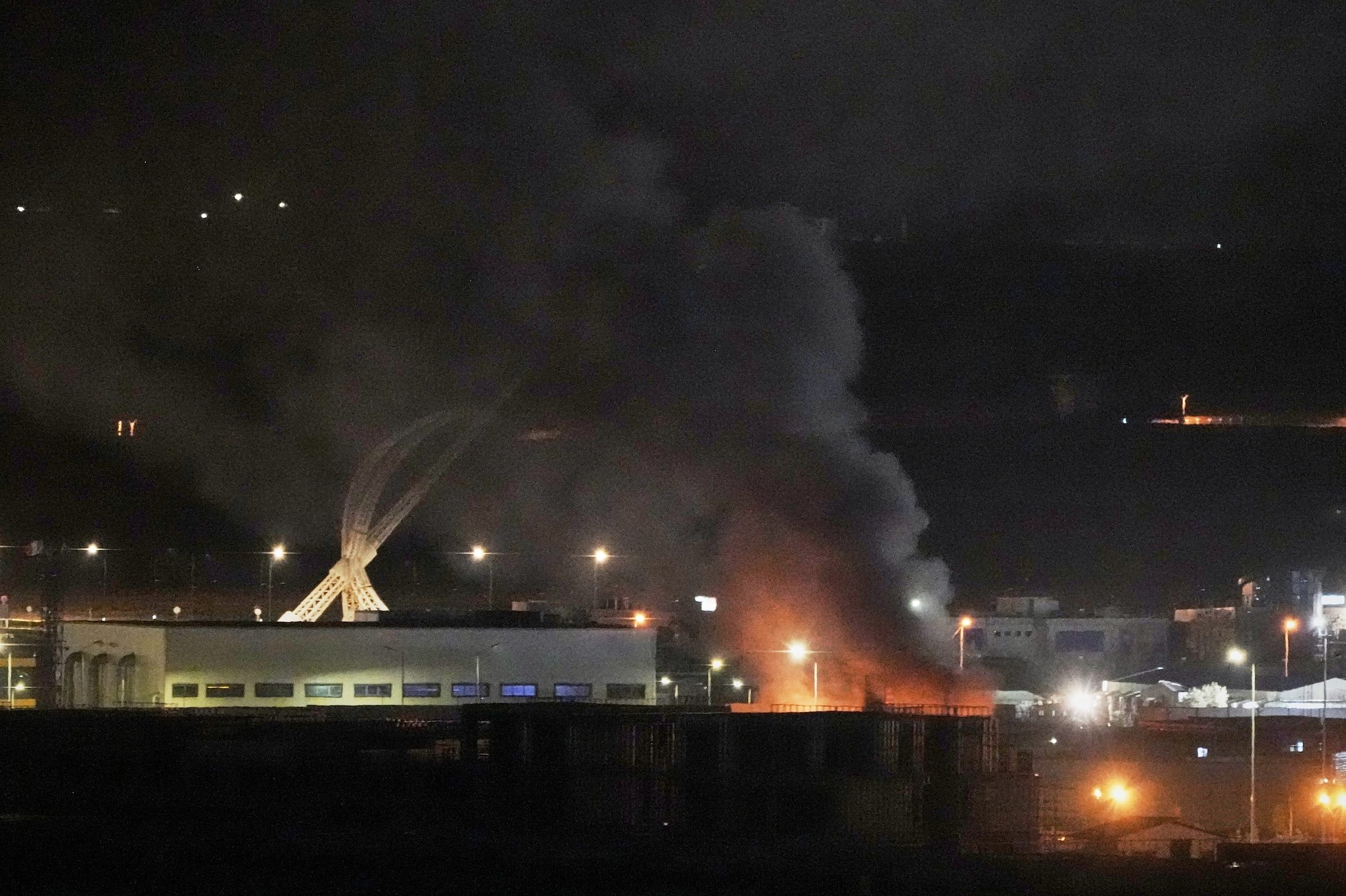 Drone colpisce base italiana a Erbil, cos'è successo: Meloni: "Vicinanza ai nostri militari, rimasti illesi"