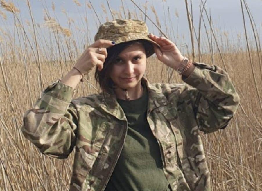 Asia, da giornalista a volontaria del battaglione Hospitallers in Ucraina: "La nostra freddezza salva vite"