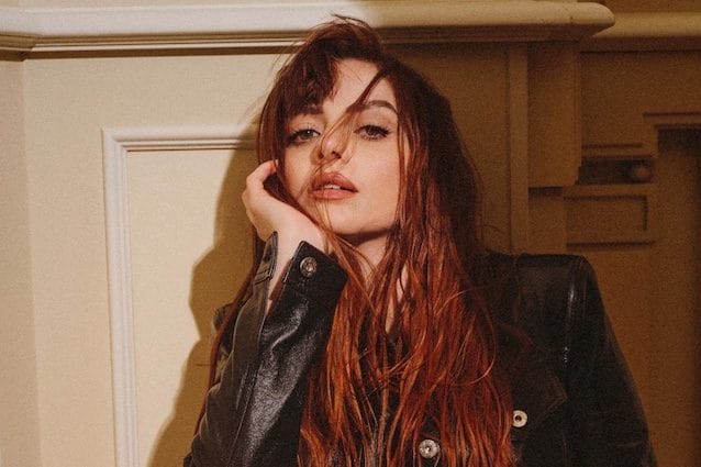 “Canzone estiva di Annalisa sfida i pregiudizi sulle popstar donne e potrebbe chiudere un’era pop