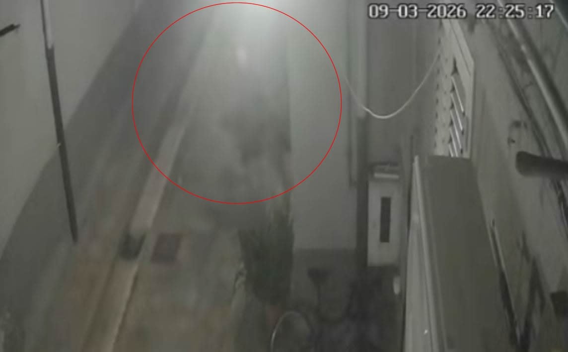 Daniela Zinnanti, il video che incastra l'ex Santino Bonfiglio: esce dalla casa col coltello in mano