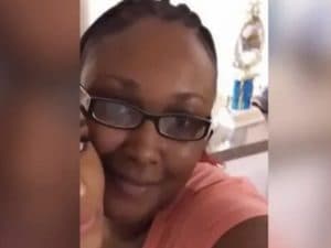 USA, aggredita da 4 cani mamma di 3 bimbi muore dopo settimane di agonia: “Ha lottato con tutte le sue forze”