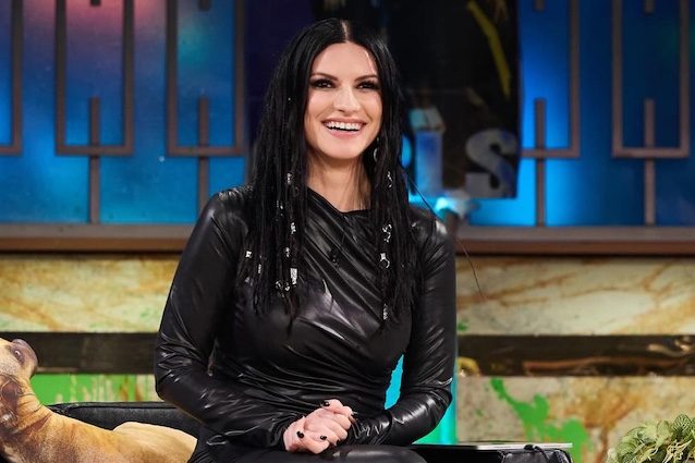 Laura Pausini intervistata al La Revuelta