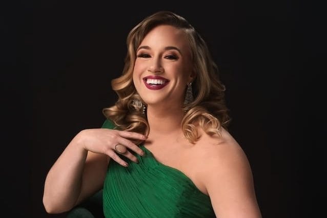 La soprano Rainelle Krause è morta a 37 anni: aveva debuttato al Metropolitan Opera, era virale sui social