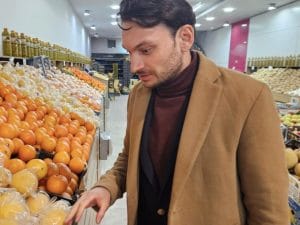 L’analista russo Suleymanov in viaggio in Iran: “La gente provata dalle bombe, ma a fare paura è l’inflazione”