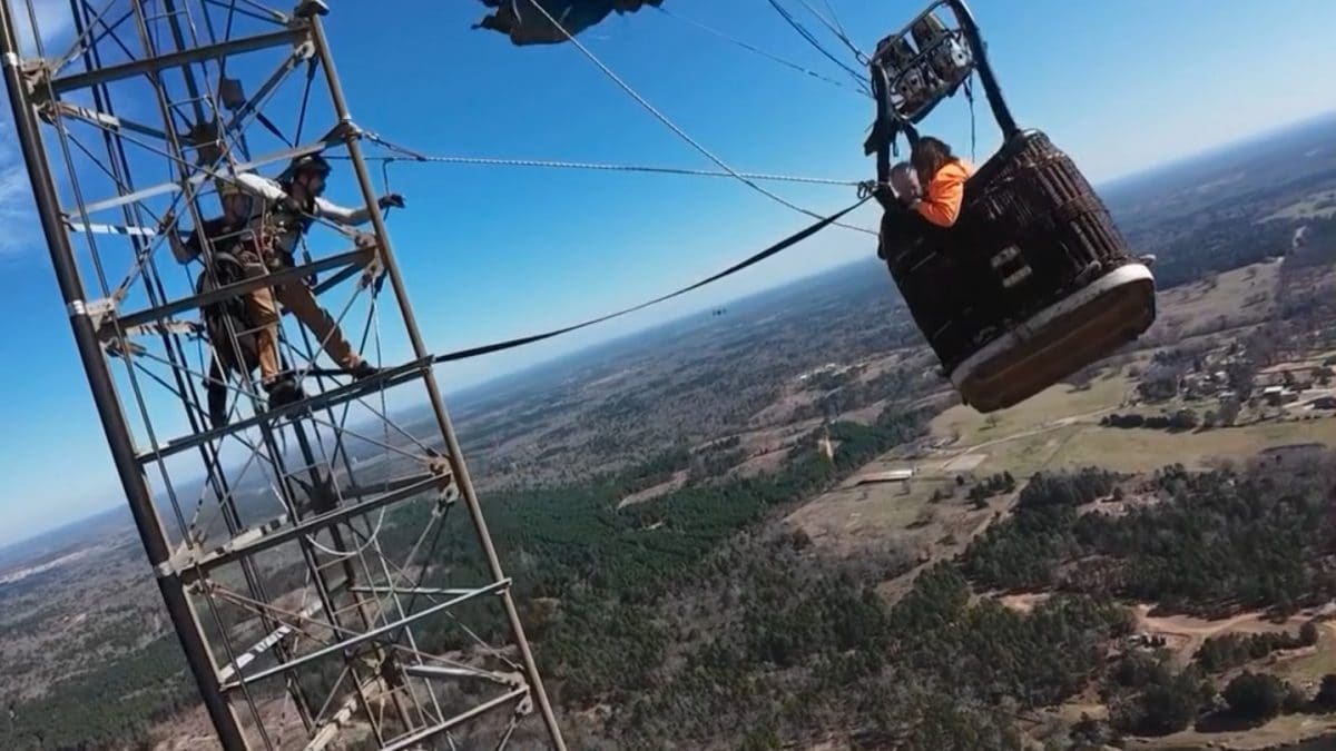 Il salvataggio in mongolfiera in Texas