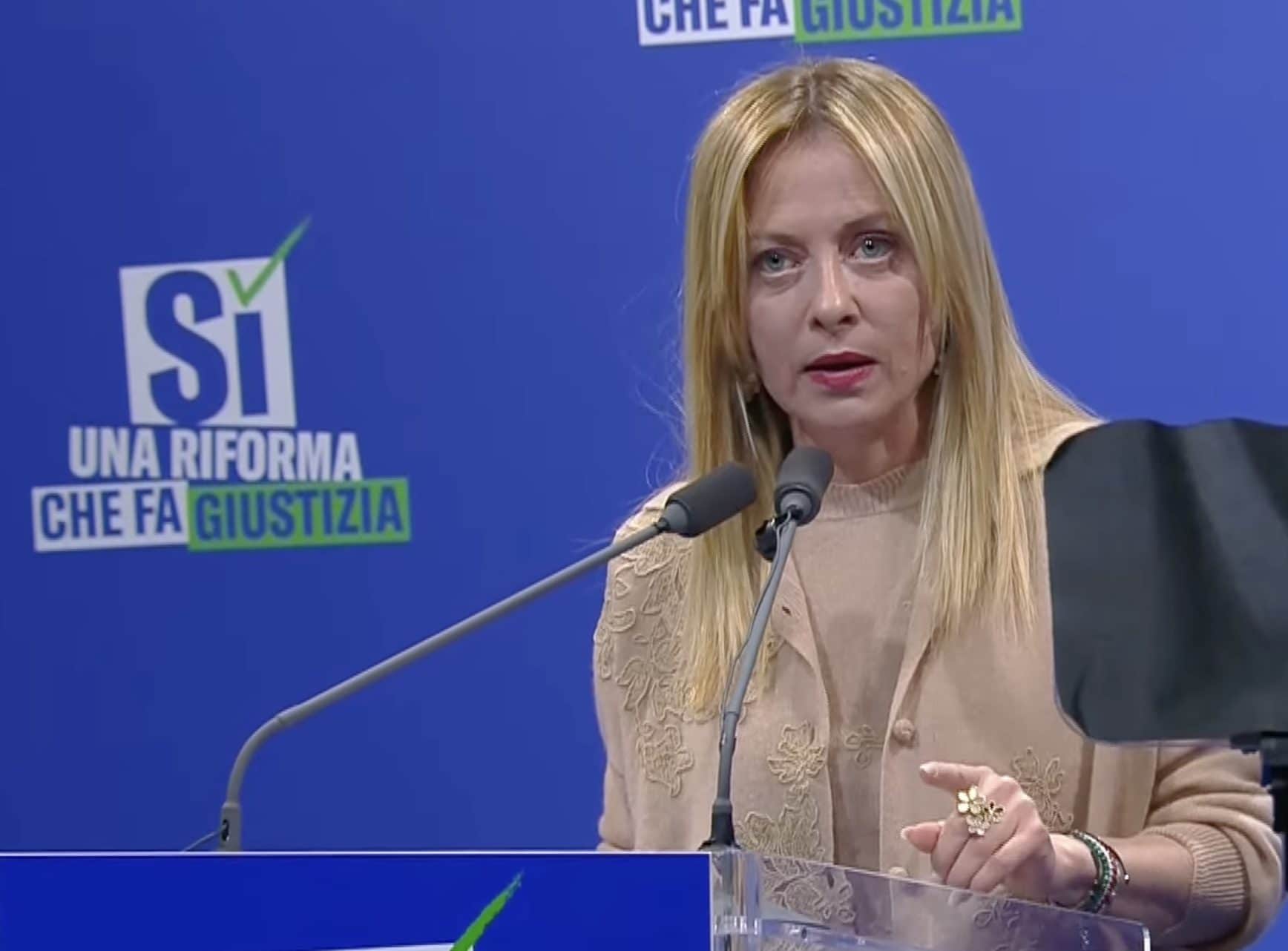 Meloni chiude la campagna per il referendum dopo il caso Bartolozzi: "Nessuno vuole liberarsi dei magistrati"