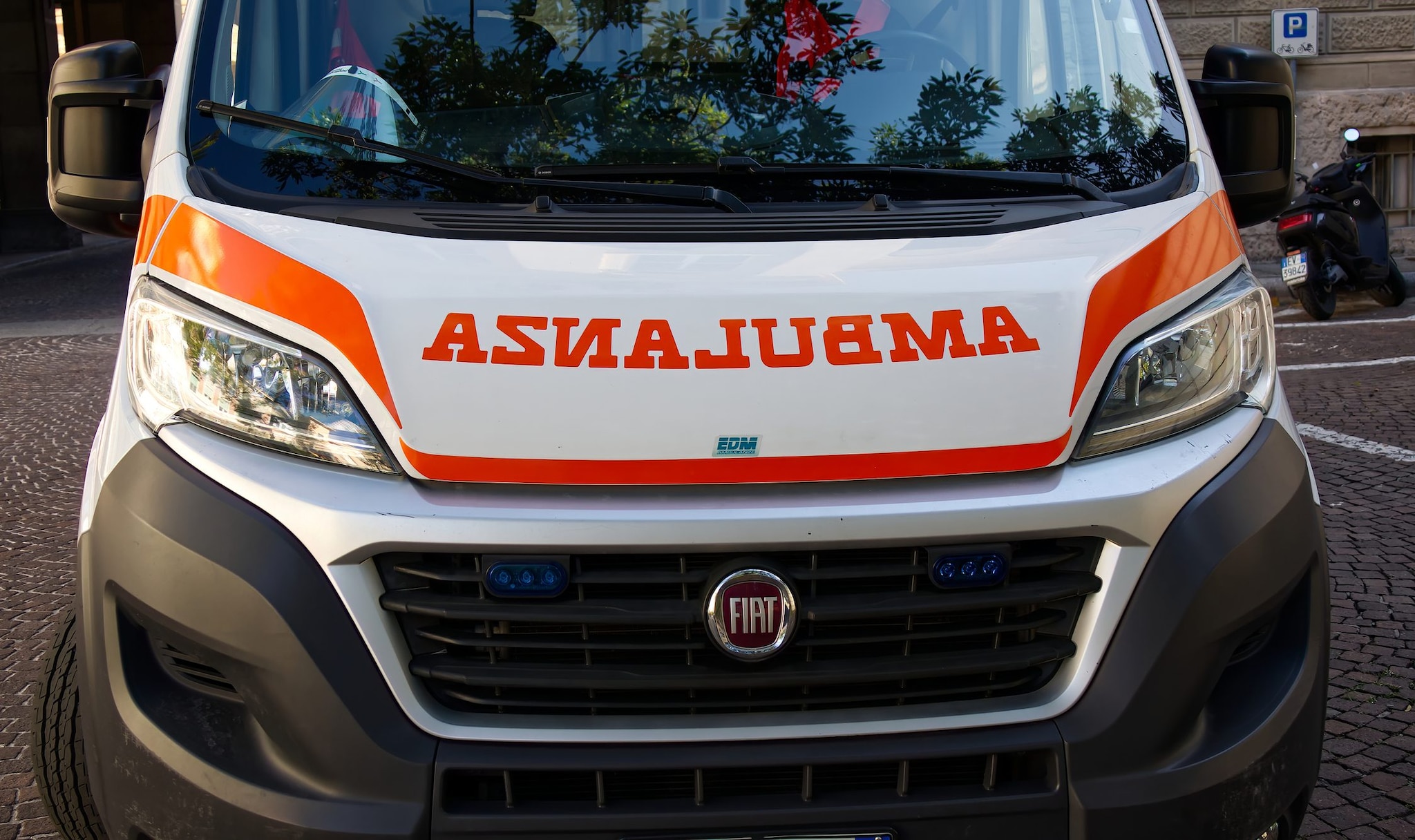 Decine di persone intossicate dal monossido durante una festa a Recanati: 6 sono bambini