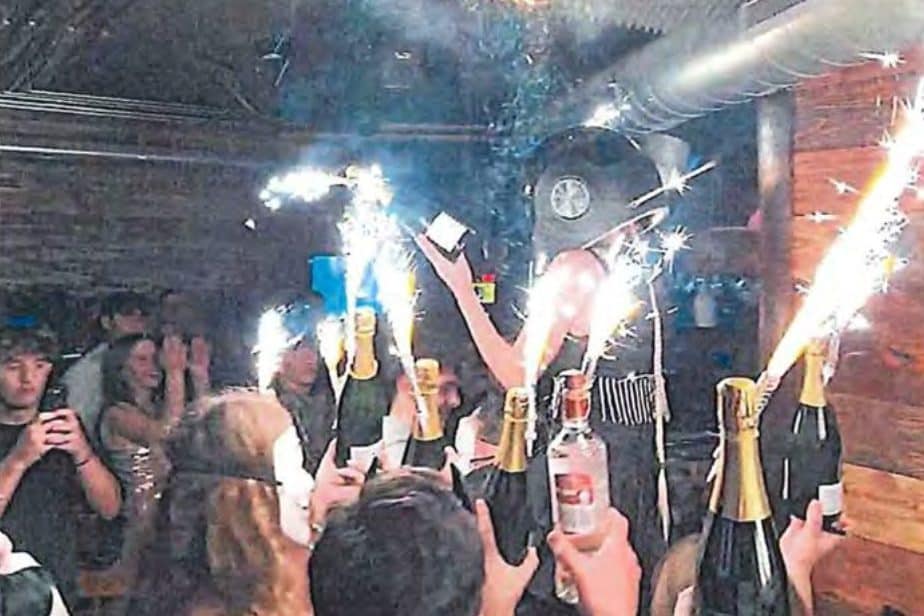 I Moretti avevano chiesto due agenti di sicurezza a Capodanno, poi il "compromesso": “Situazione fuori controllo”