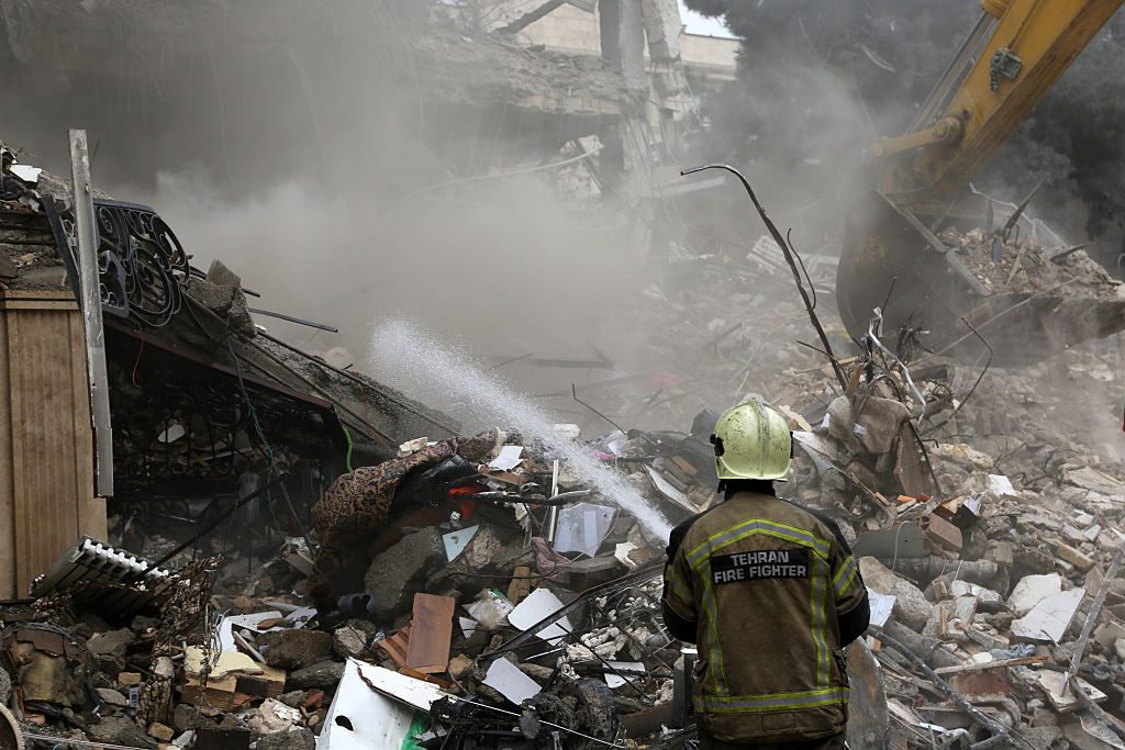 Iran, la guerra in diretta: Media: "Trump vuole accordo, per Israele improbabile", Teheran: "Avanti fino a vittoria completa"