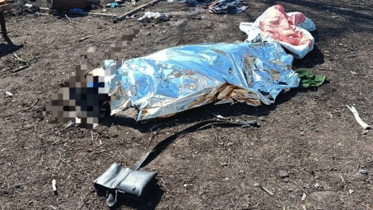 Una vittima del raid russo a Kramatorsk