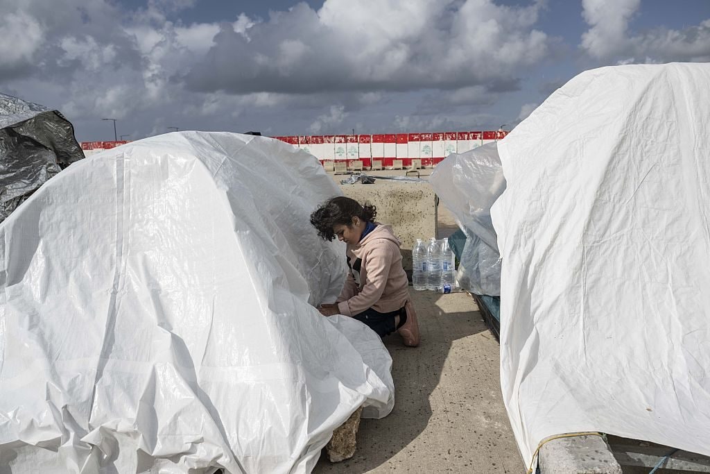 "Mamma, tu sei la mia vita". La storia di Narjis, 6 anni, uccisa dalle bombe israeliane in Libano