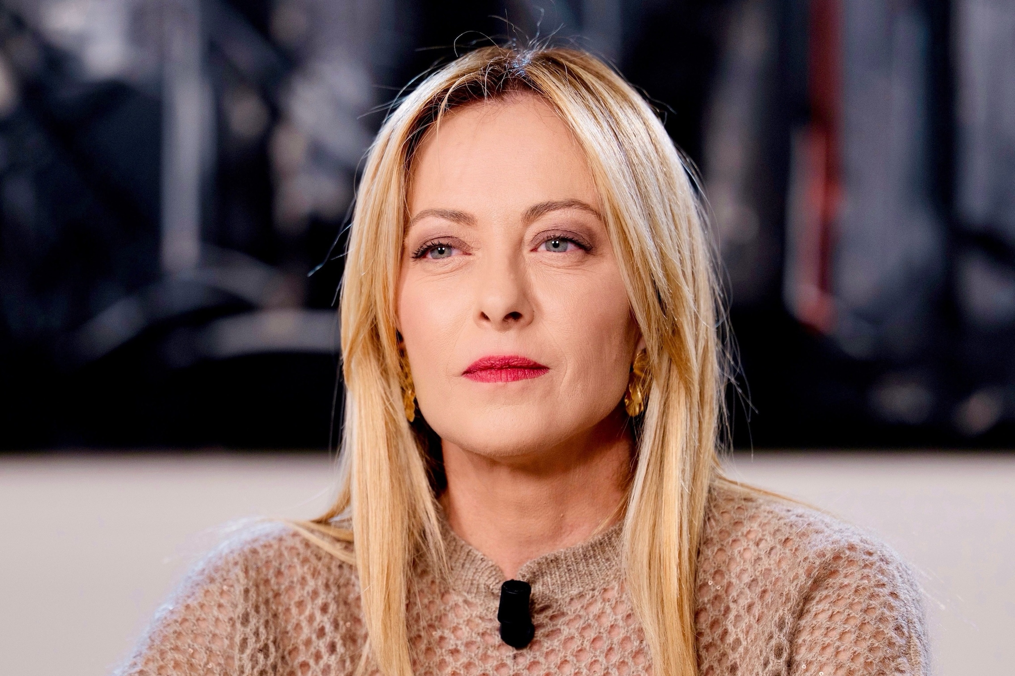 Governo Meloni, premier negli Emirati Arabi per il petrolio: "Se situazione peggiora, rischio aumento prezzi energia” in Italia: news in diretta