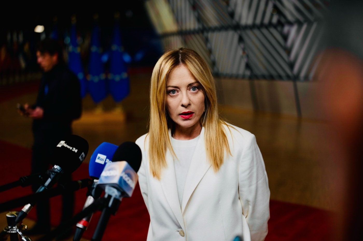 Il piano di sei Paesi (Italia compresa) per riaprire lo stretto di Hormuz, senza andare in guerra