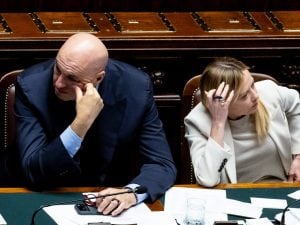 I problemi tra Italia e Stati Uniti sull’uso delle basi militari non finiranno con Sigonella