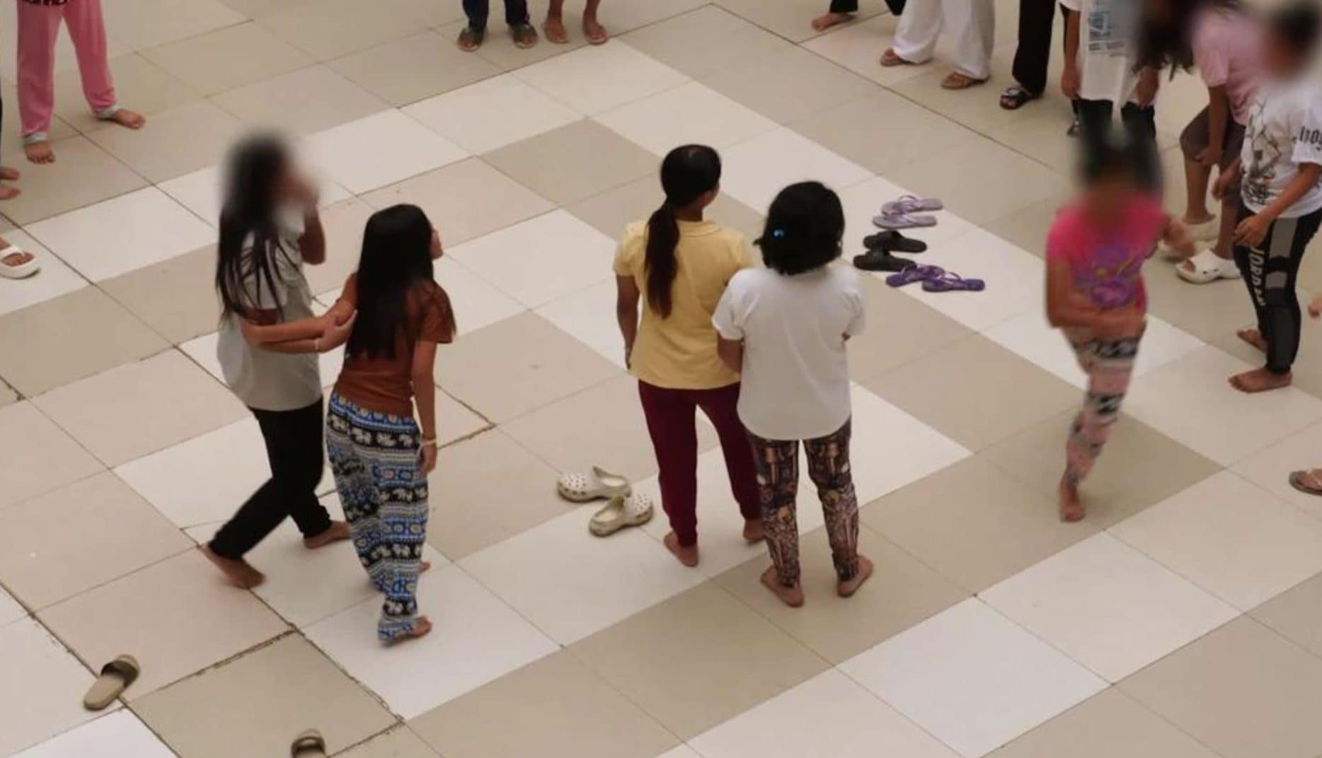 Per 25 franchi svizzeri (meno di 30 euro) si compra lo stupro in diretta di un bambino