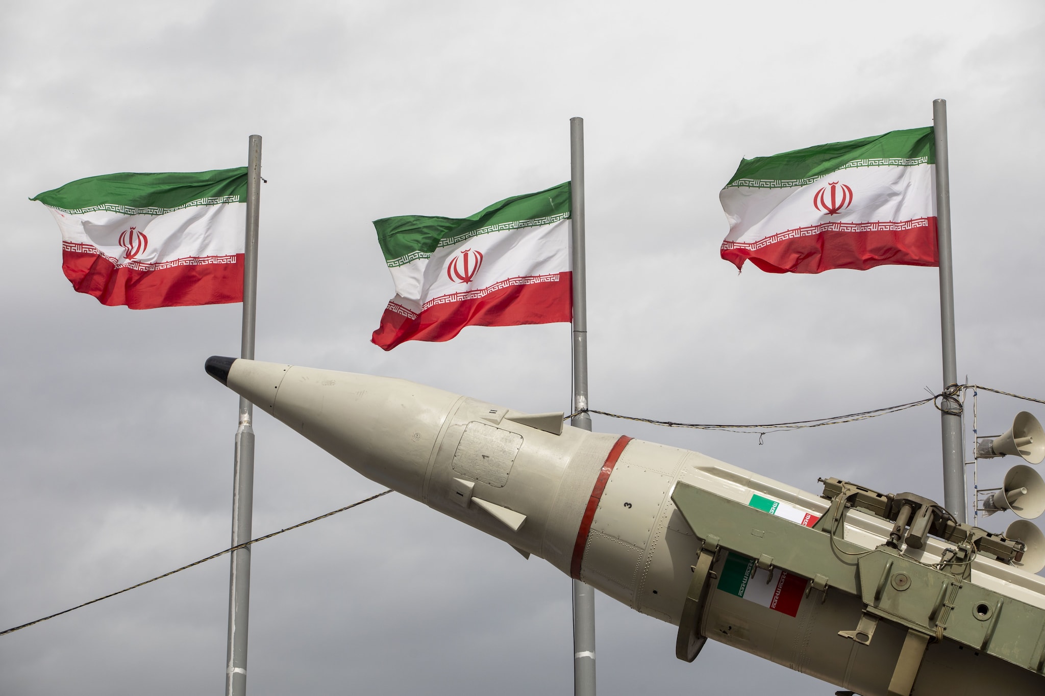 Il generale Battisti: "Se l'Iran prendesse di mira l'Italia qualche missile potrebbe arrivare a destinazione"