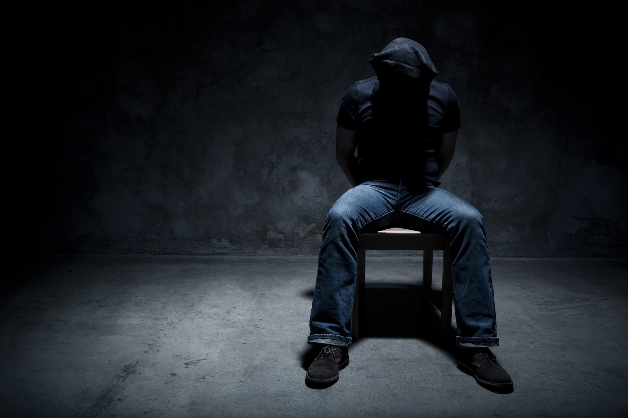 Parigi, banditi sequestrano una coppia in casa e la liberano in cambio di 900mila euro in Bitcoin