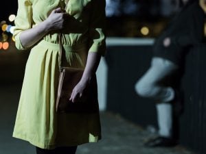 Sottoposto a braccialetto elettronico, ma girava senza geolocalizzatore: arrestato stalker seriale a Novellara