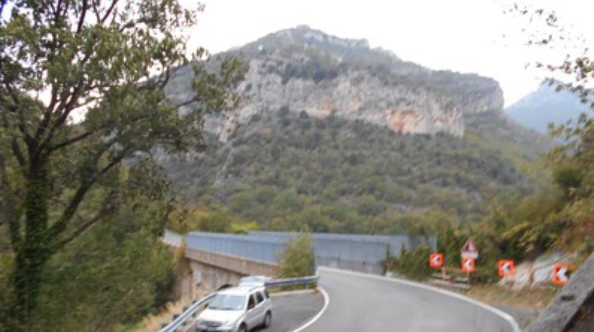 Savona, trovano auto abbandonata con biglietto all’interno, allarme a Toirano: si cerca 27enne scomparso