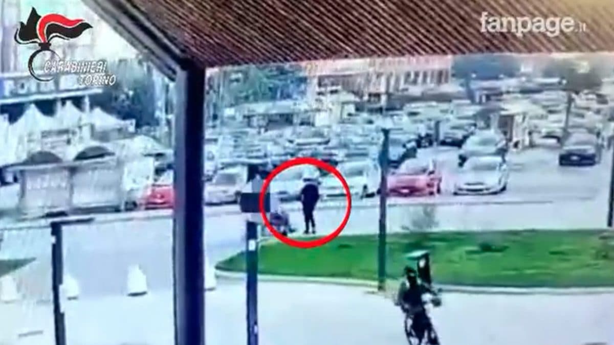 un frame del video dell’aggressione