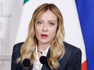Governo Meloni, Italia pronta a missione nello Stretto di Hormuz, ma solo con tregua stabile. Su decreto Sicurezza è scontro: news in diretta