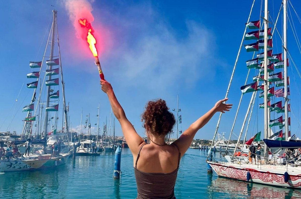 Salpata verso Gaza la nuova missione della Flotilla: "Proviamo a tornare in un posto che consideriamo casa"