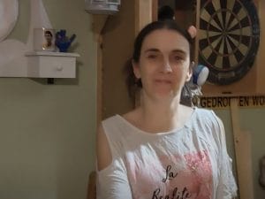 Ilenia Panzolini trovata morta in casa ad Amsterdam: fermato il compagno della 45enne, ipotesi femminicidio