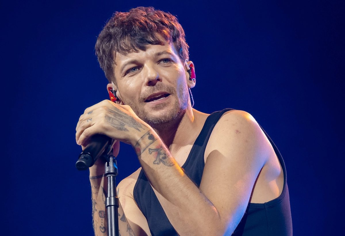 Polemiche sui posti a visuale ridotta ai concerti, Louis Tomlinson: "Non dovremmo venderli, ve li rimborsiamo"