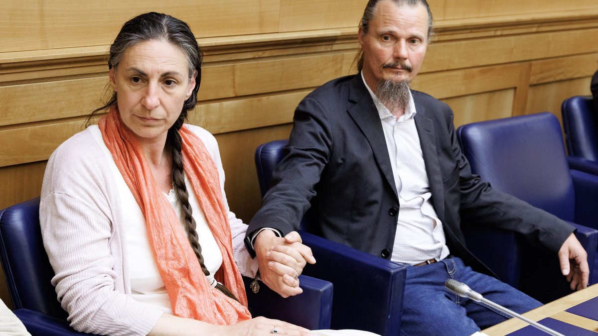 Catherine Birmingham e Nathan Trevallion.