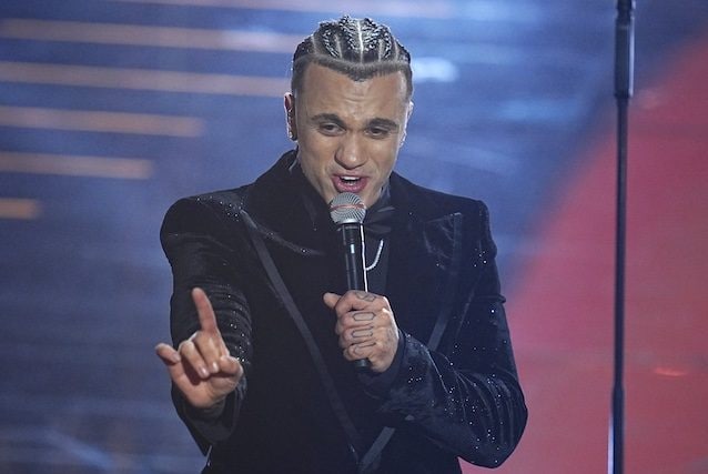 Samurai Jay ribalta Sanremo 2026, la sua Ossessione è la prima canzone Big certificata platino